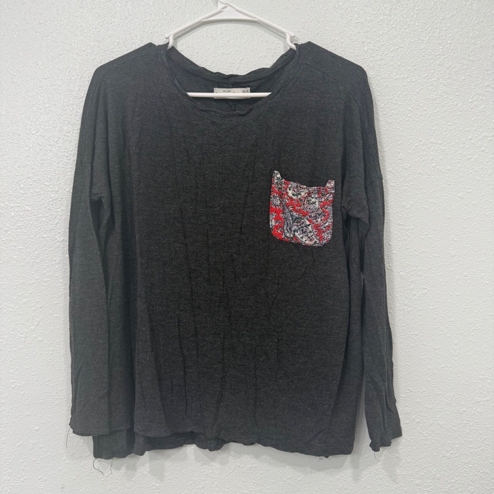 Abercrombie & Fitch Womens XS/S Charcoal Grey Paisley Pocket Long Sleeve Top